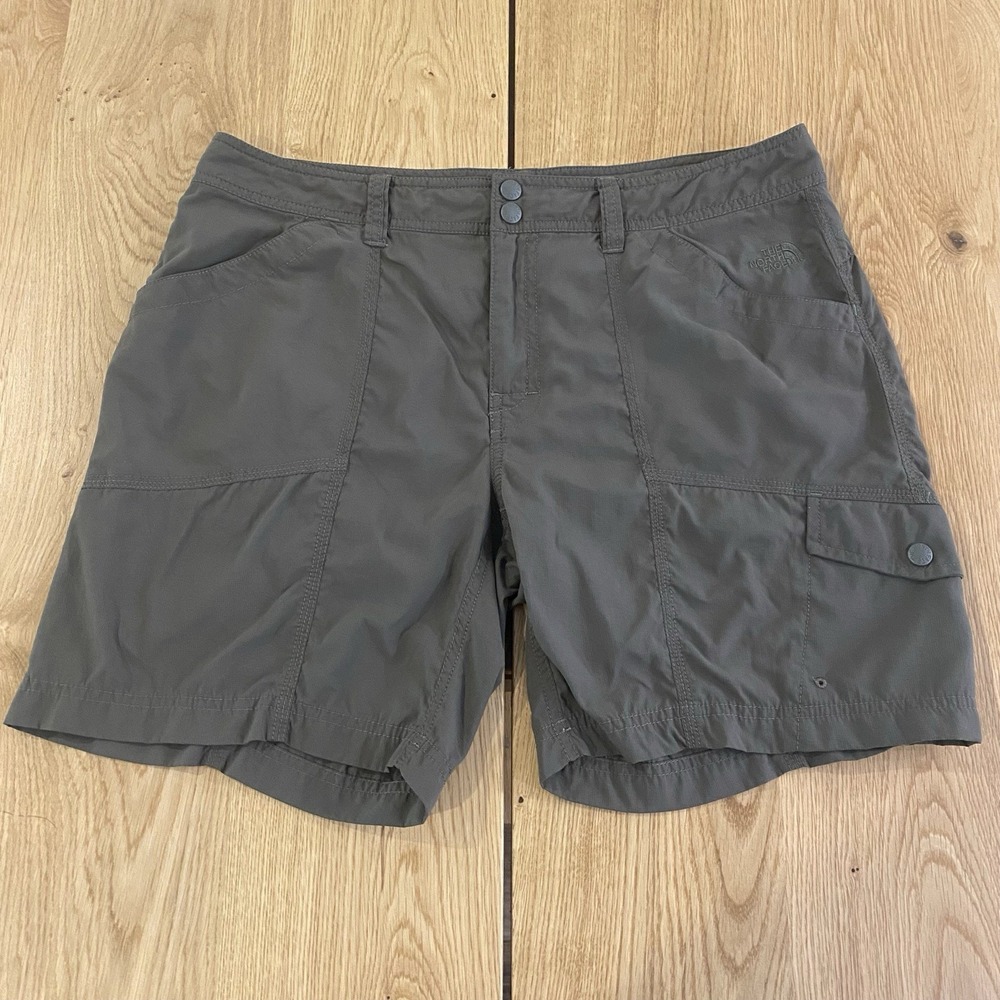 The North Face Shorts Women's 14 Horizon Green Nylon Hiking Outdoor